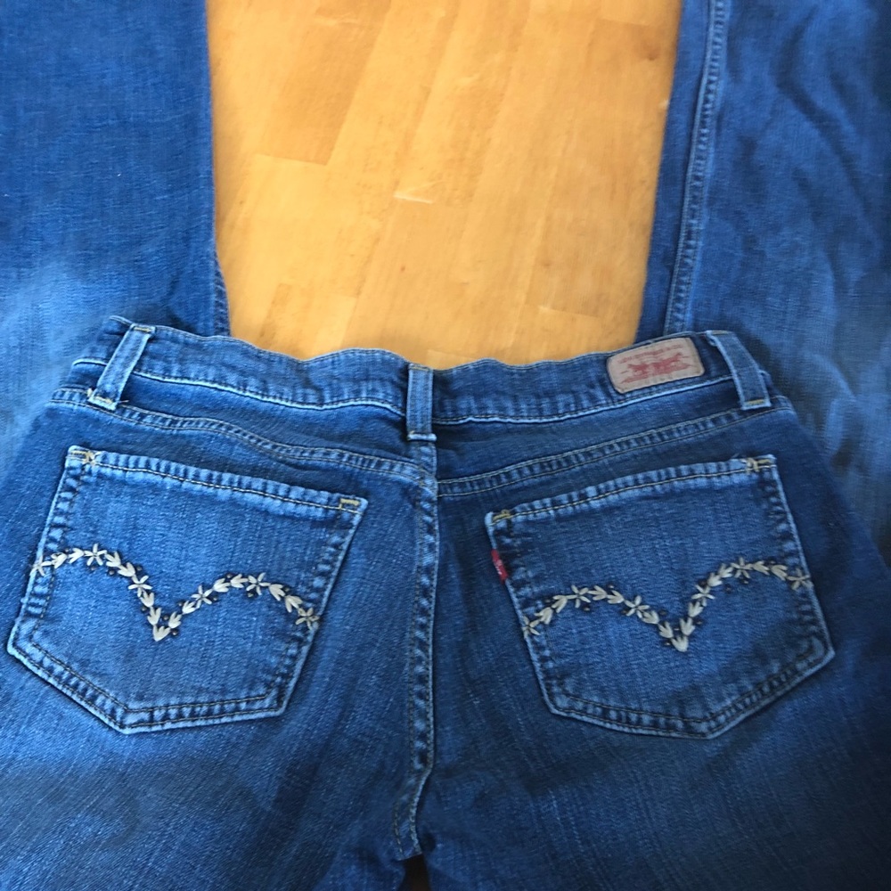 Levi’s too superlow 524  bootcut jeans size 7M
